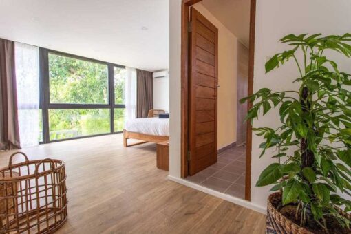 upstairs bedroom 2 and bathroom 2